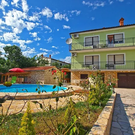 Apartment Fuer 6 Personen Ca 90 Qm In Pula, Istrien Istrische Riviera